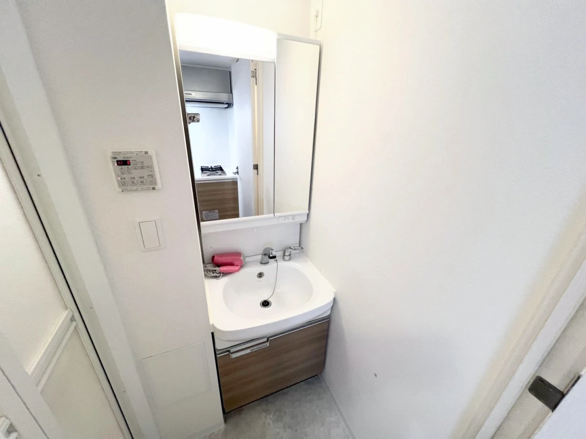兵庫県神戸市兵庫区羽坂通２丁目 風呂・トイレ